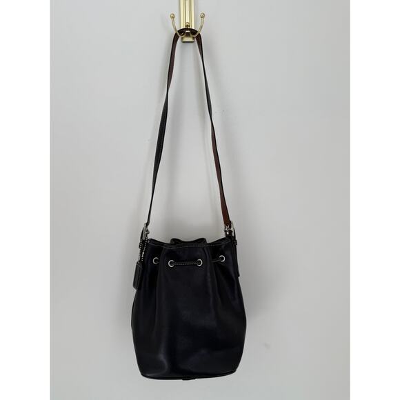 Vintage Coach Black Leather Small Bucket Bag 7554 - Picture 2 of 3